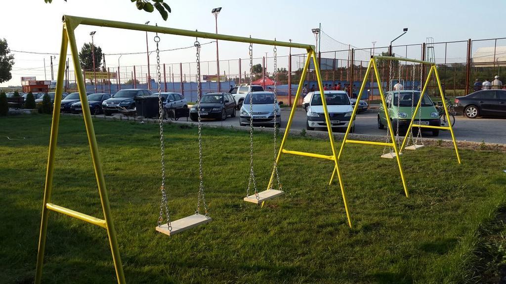 Pensiunea Family Zone Rosiori de Vede المظهر الخارجي الصورة